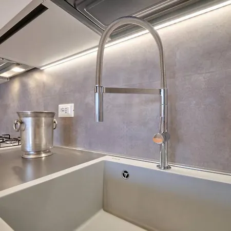 Apartment Casa Maja Desenzano del Garda